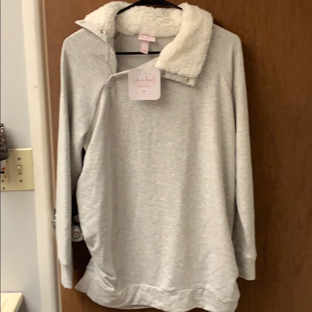 Long sleeved jersey maternity top